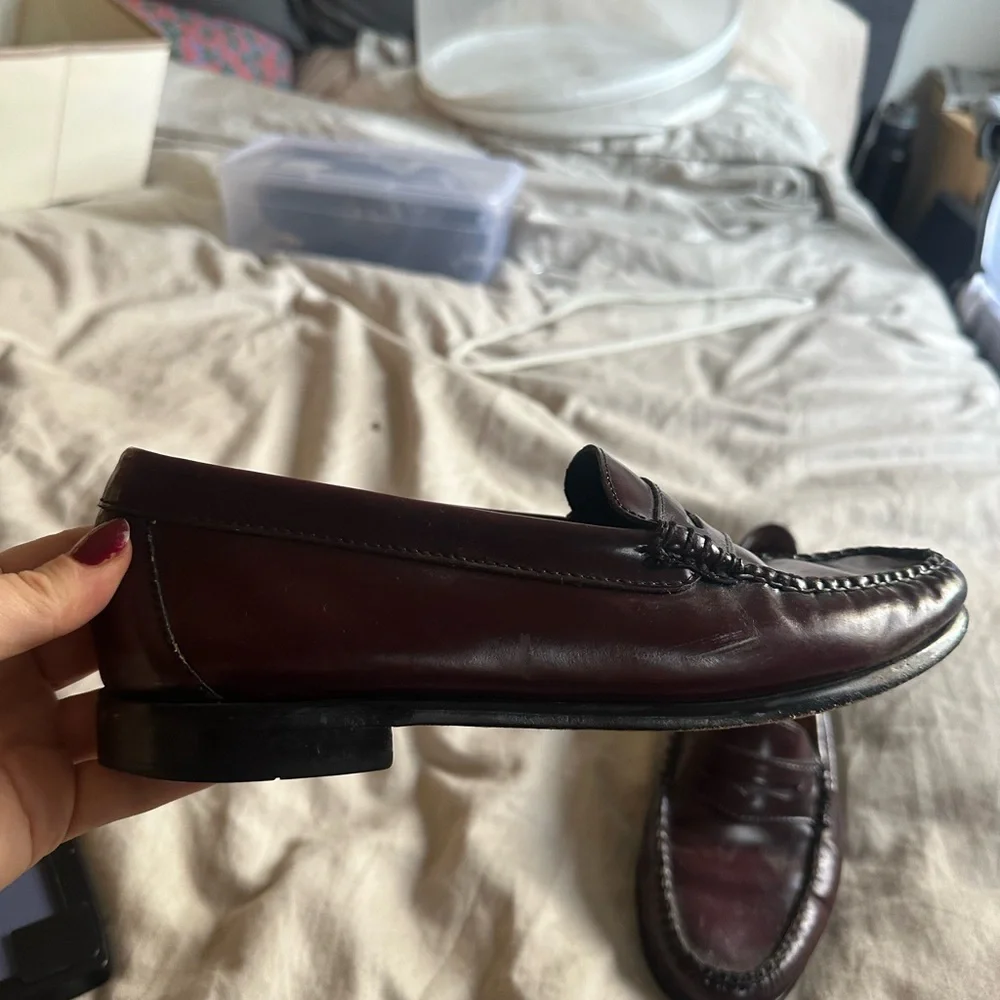 Classic Women's Penny Loafers in Burgundy - Picture 3 of 6